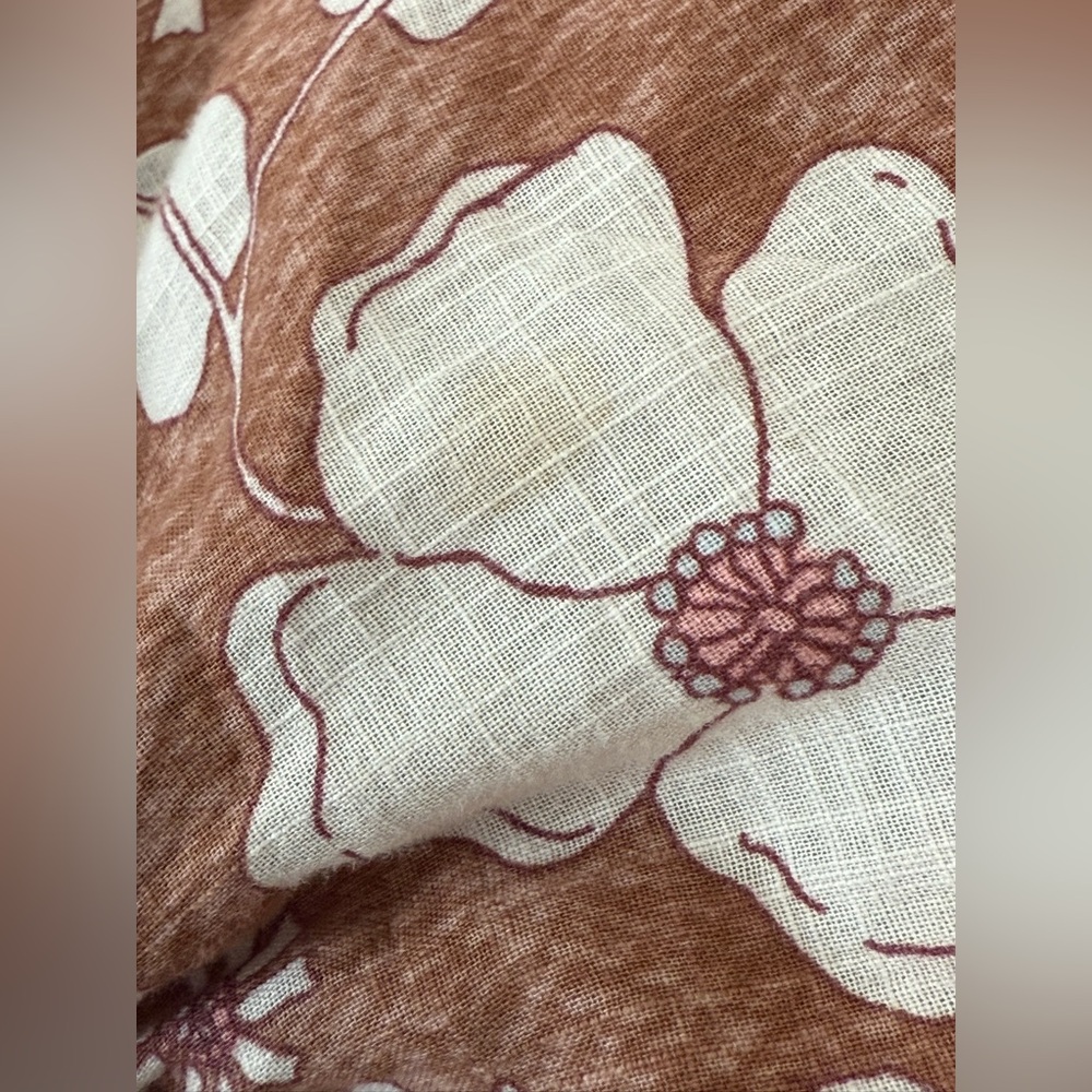 Free People brown puff sleeve blouse w/ cream floral pattern - Picture 11 of 12